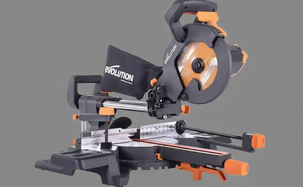 Evolution Power Tools Scie à Onglet R210SMS+